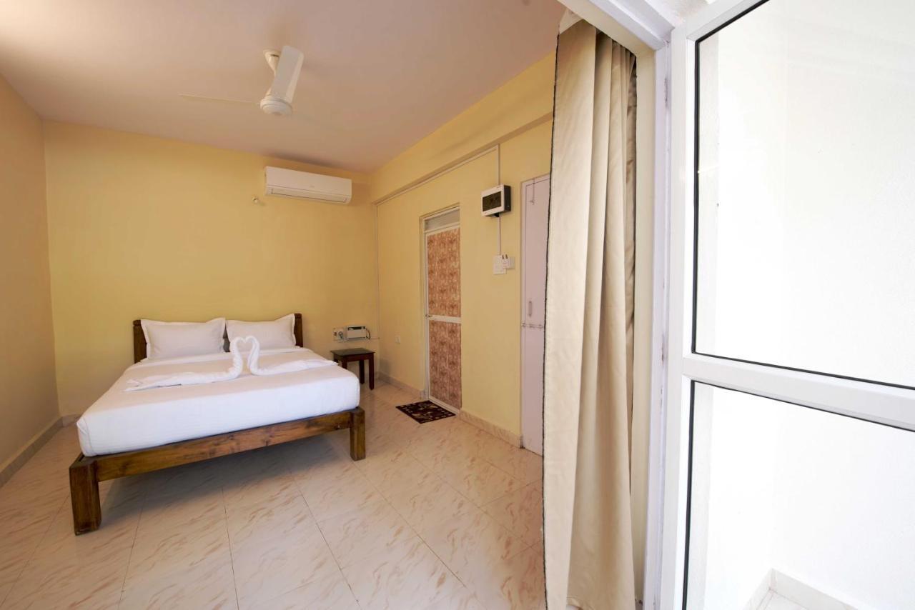 Resort Paloma De Goa Colva Room photo